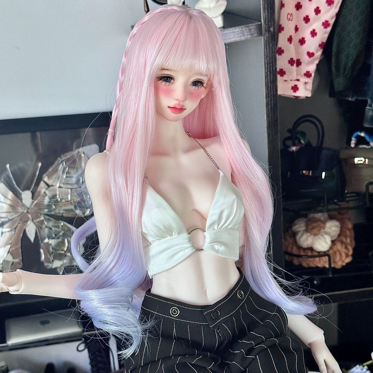 BJD wig in pink and lavender gradient – cute and stylish doll hair