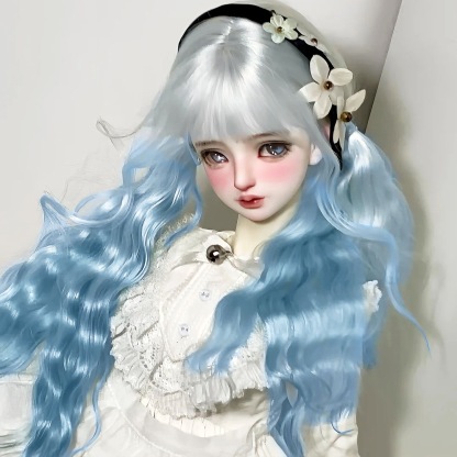 Handmade sky blue wavy BJD doll wig with bangs - Atelier Chantilly