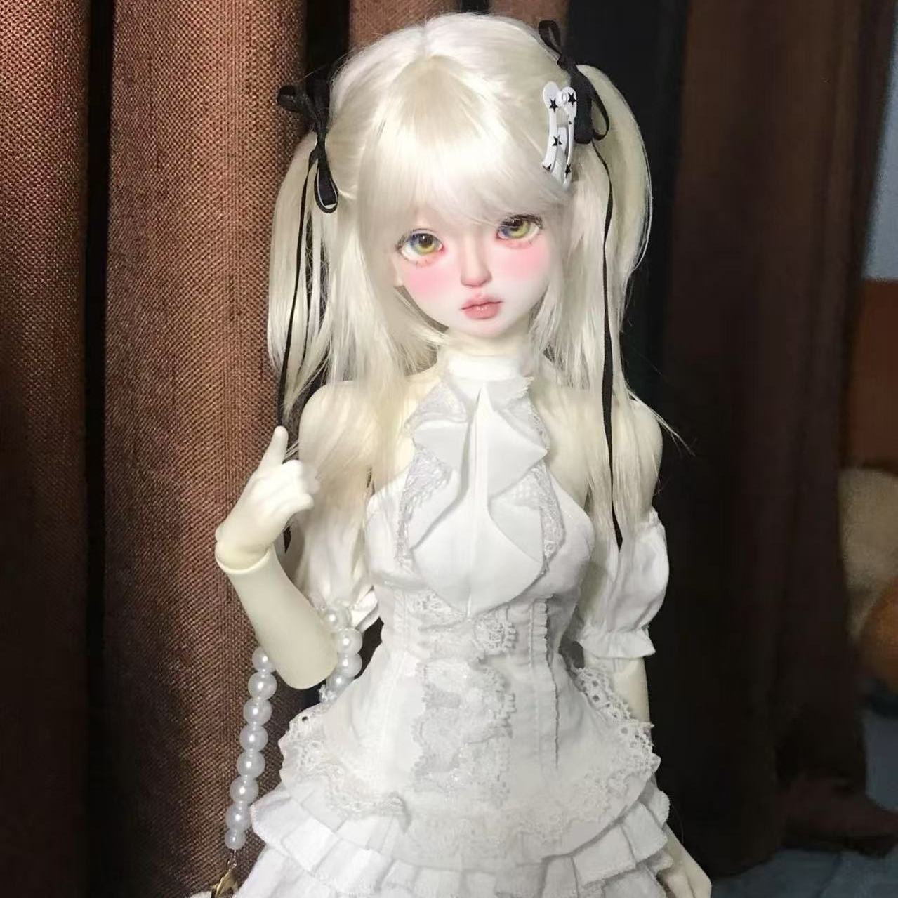 BJD doll white wig