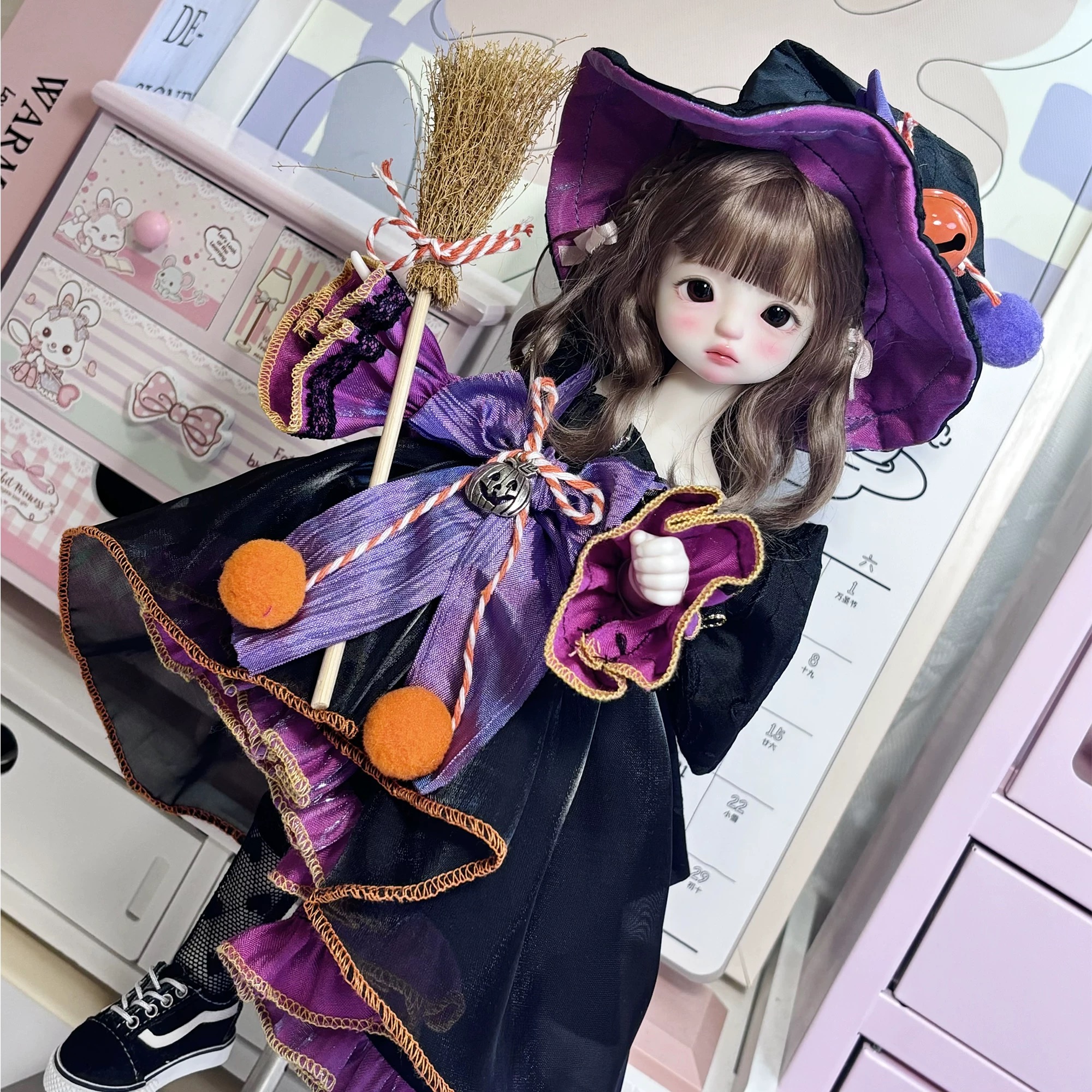 1/6 BJD doll in Halloween witch Lolita dress with broom and pink decor - Atelier Chantilly