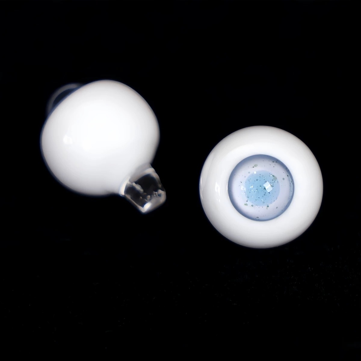 Pair of 1/3 BJD Blue Sparkle Glass Eyes Detail - atelierchantilly