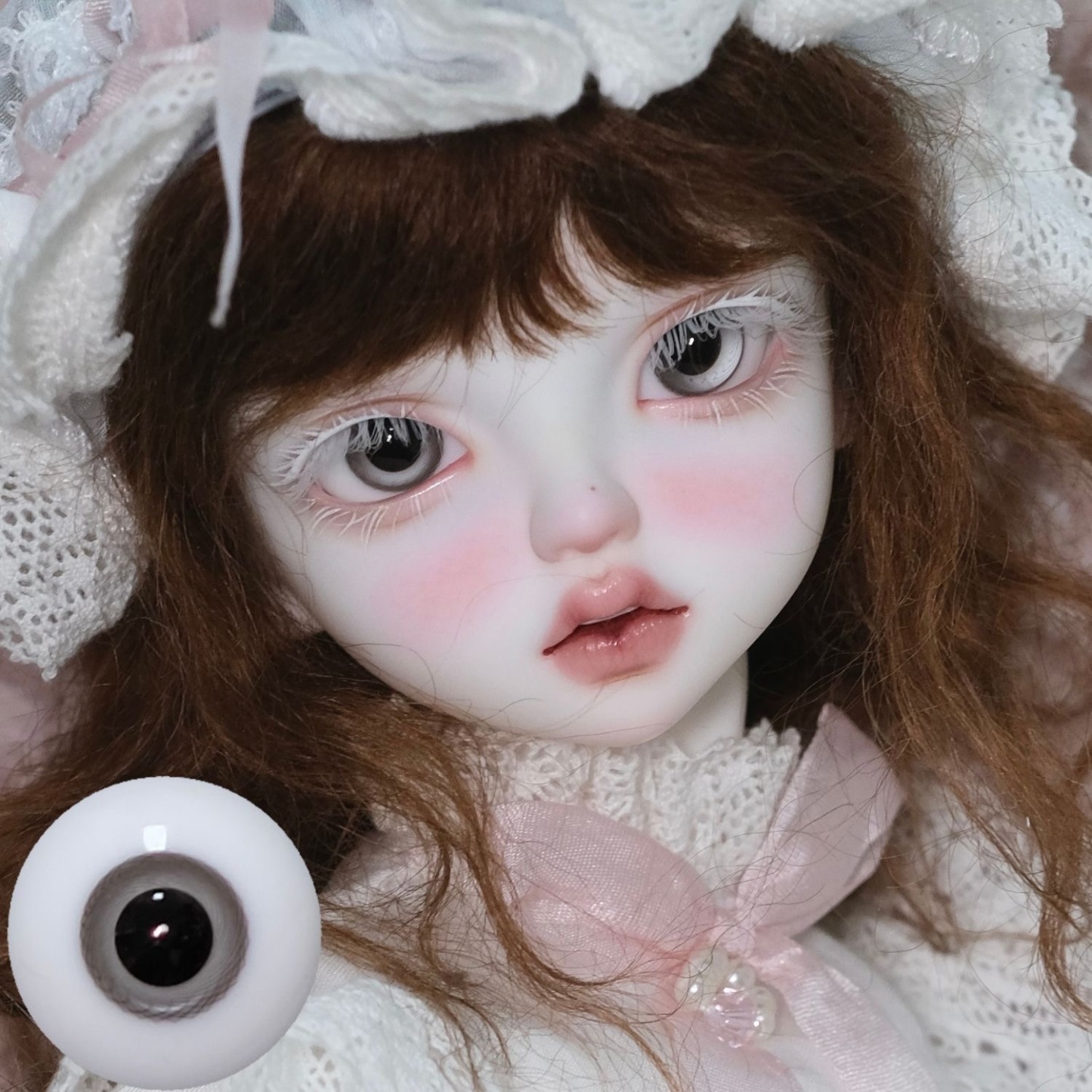 1/3 BJD Doll Wearing Handmade Gray Glass Eyes with Brown Hair - atelierchantilly