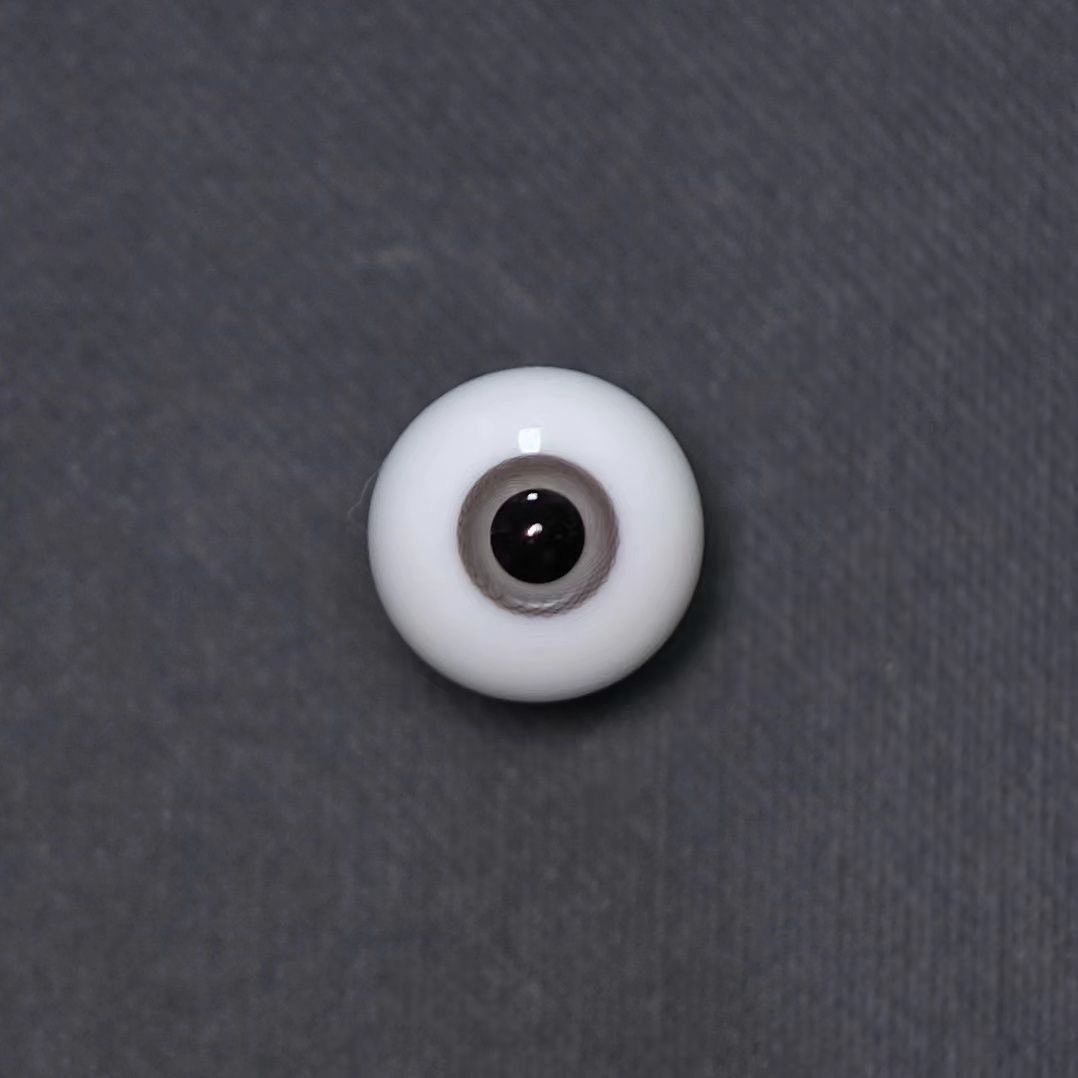 Handmade Gray BJD Glass Eye Detail - atelierchantilly