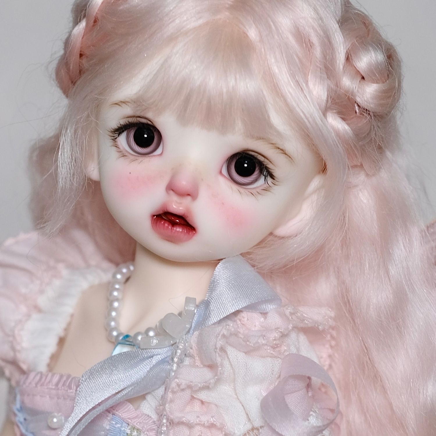 1/3 BJD Doll with Handmade Pink Glass Eyes in Elegant Outfit - atelierchantilly
