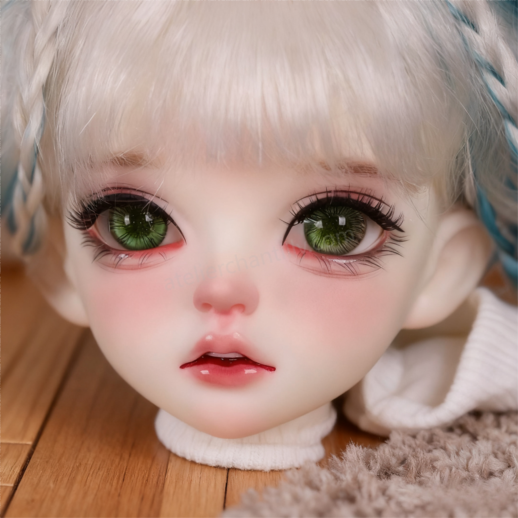 Close-up of 1/3 BJD Doll’s Green Sparkle Glass Eyes - atelierchantilly