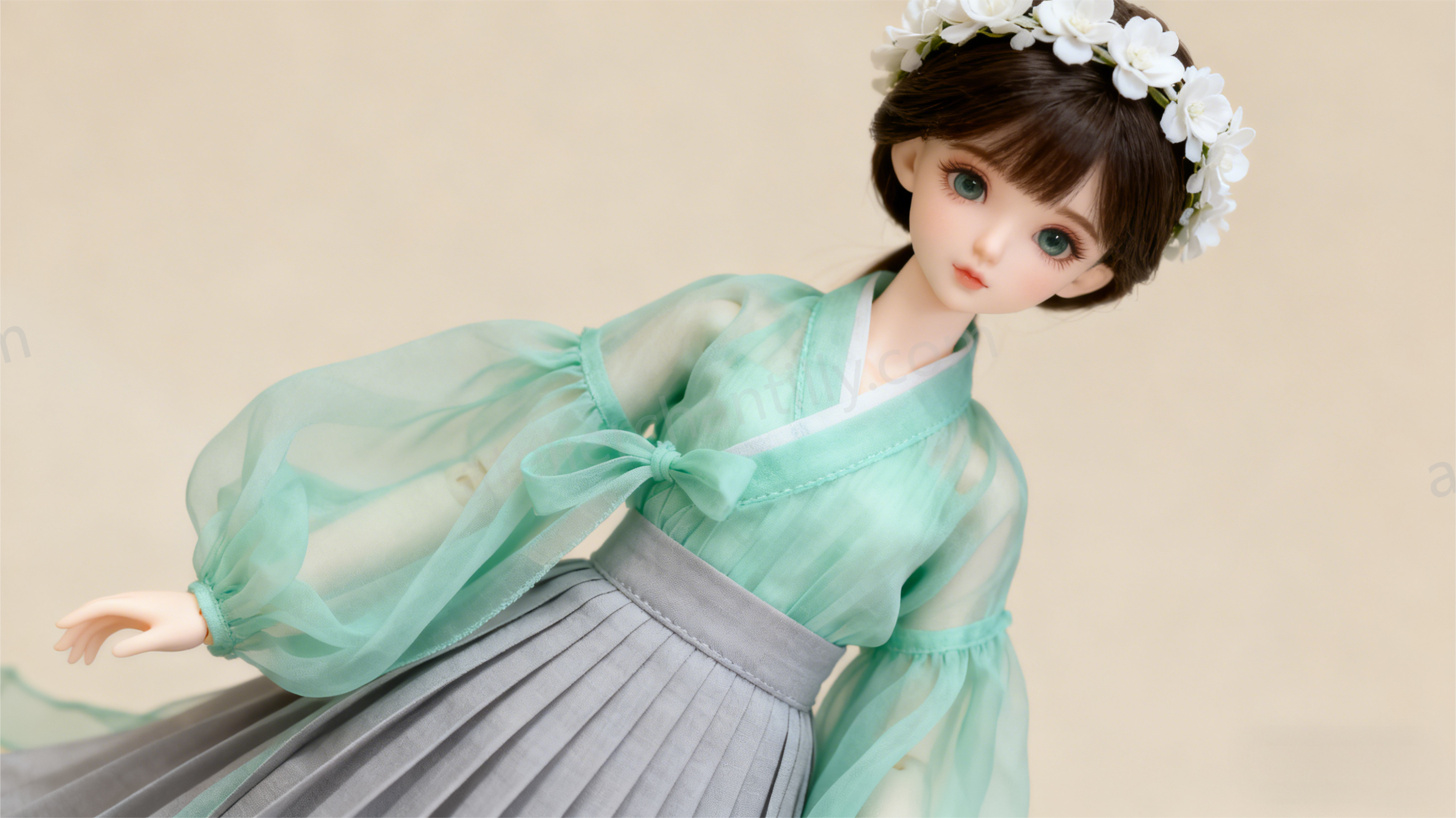 Atelier Chantilly&rsquo;s photo-friendly BJD outfit palette - elevates doll styling with camera-perfect colors