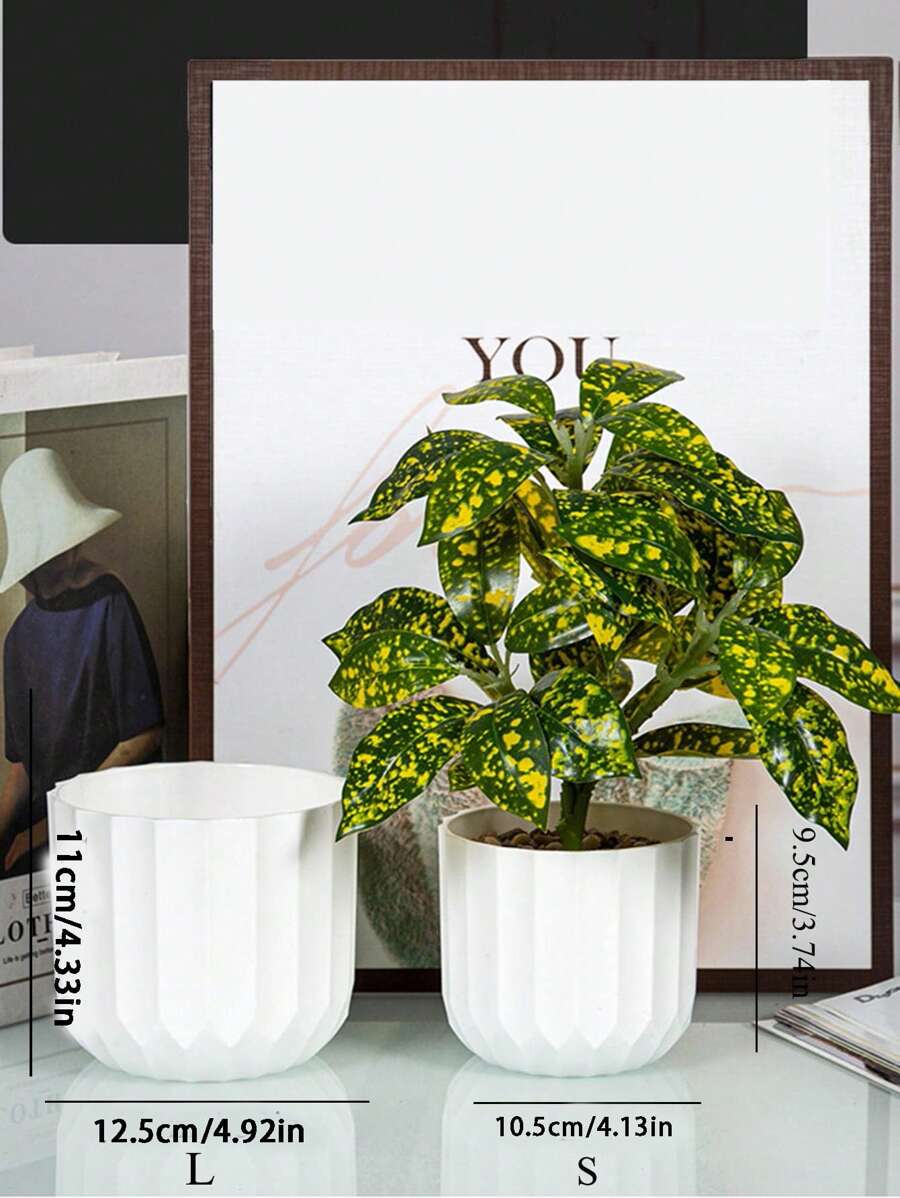 1pc Plastic Flower Pot With Thickened Indoor Desktop Vertical Stripe And Green Plant Nursery - White - View 2