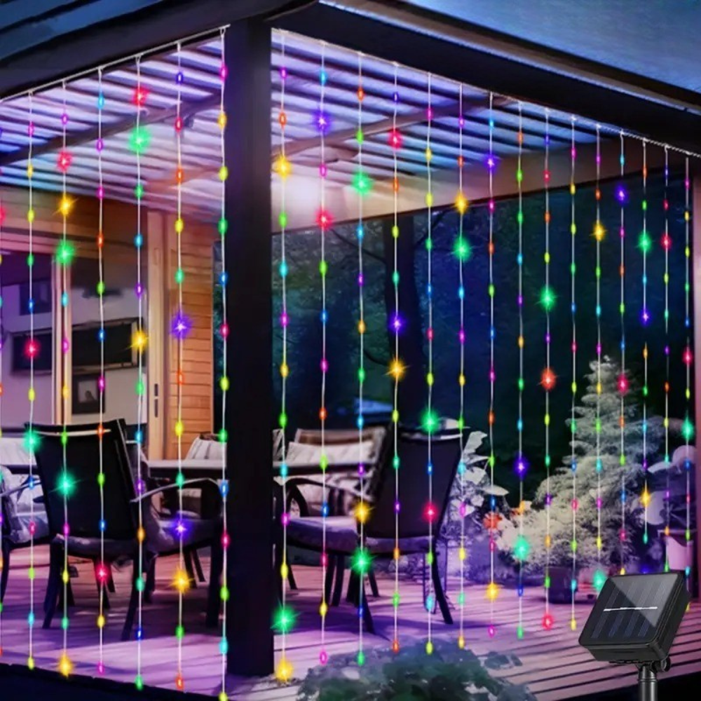 Solar Powered LED Curtain Fairy Lights