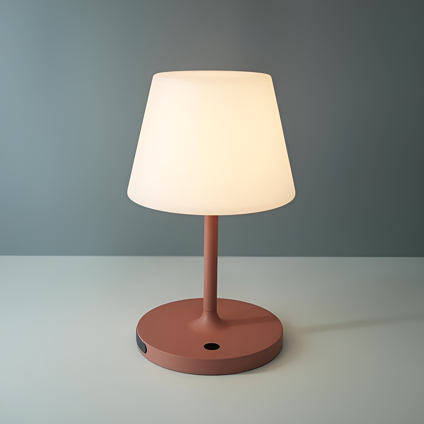 Cordless Rechargeable Modern Table Lamp Light
