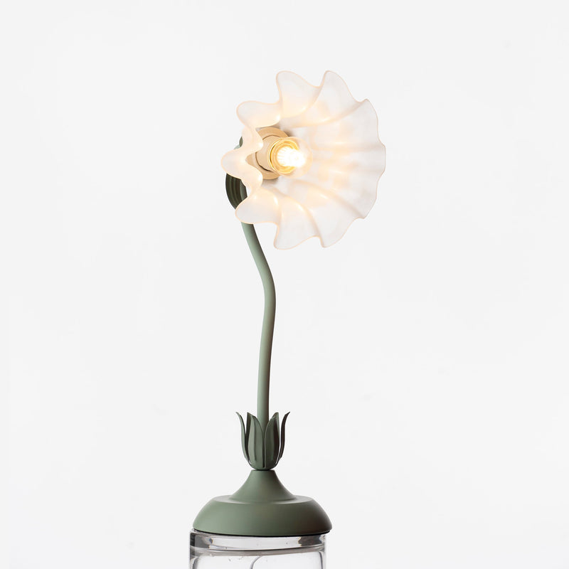 Lily Blossom Inspired Table Lamp-Sparklie Lights