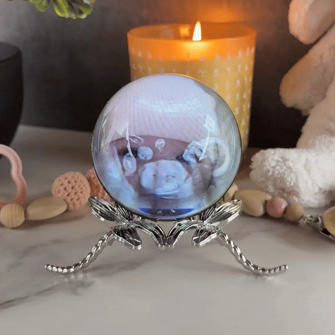 Rounded Media Sphere With Integrated Visual Playback Display