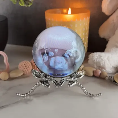 Rounded Media Sphere With Integrated Visual Playback Display