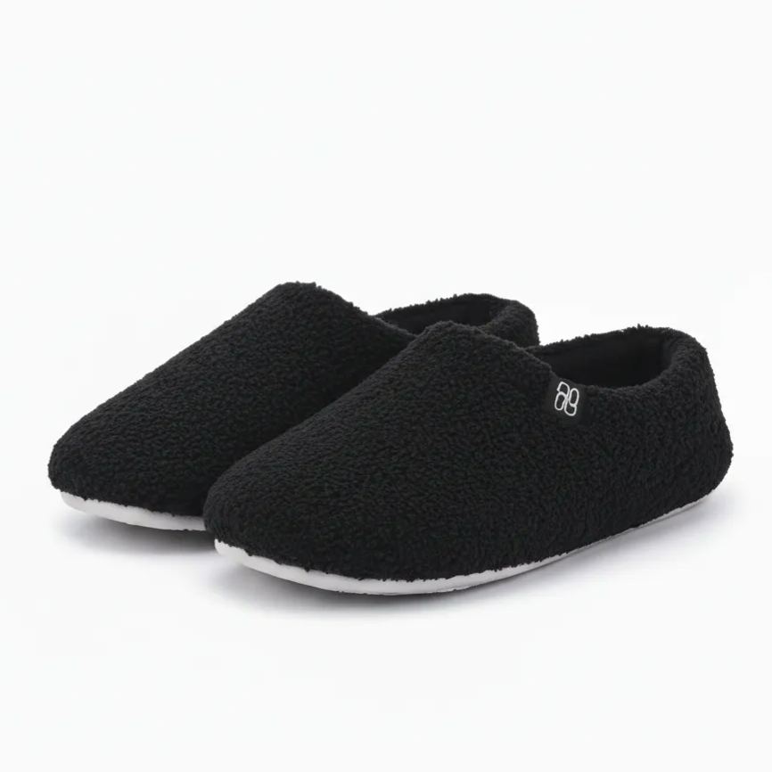 Comfortable Indoor Slippers For Everyday Use With Soft Plush Design
