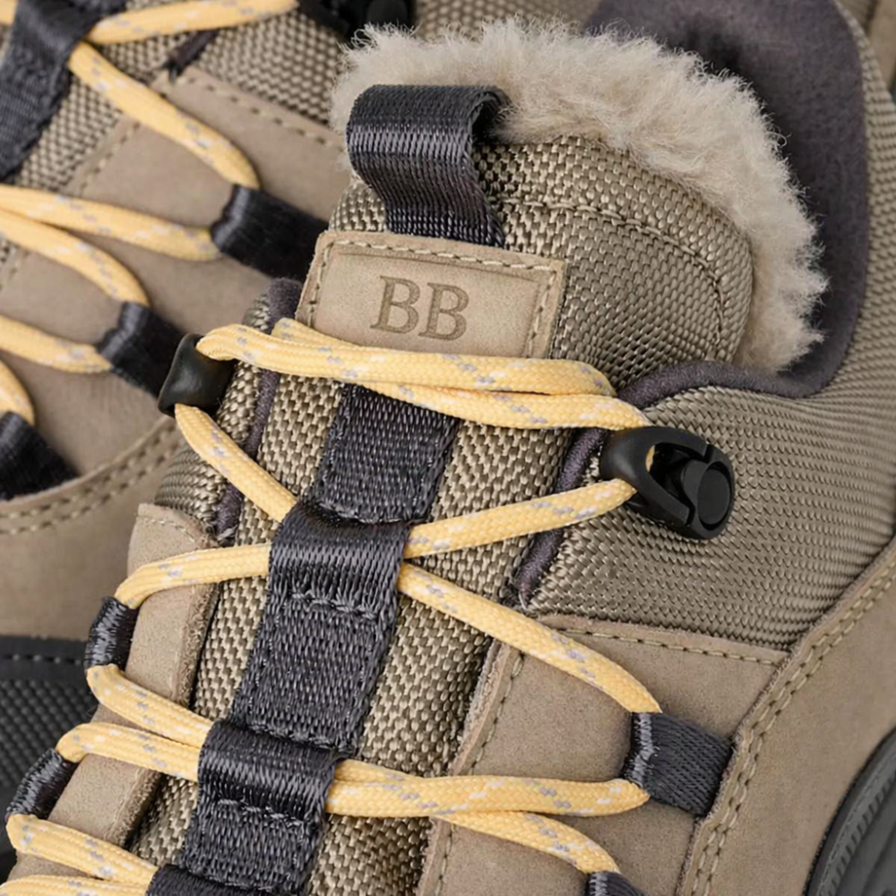 MetroTrek Lace Up Hiker Shoes