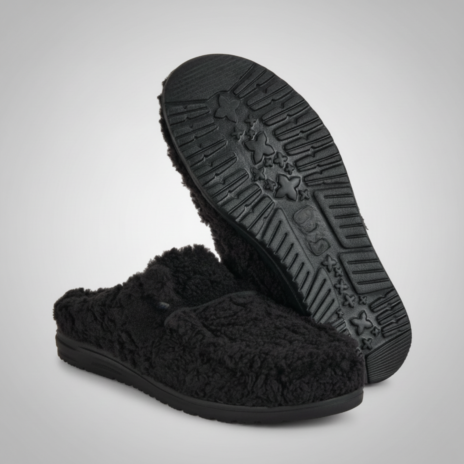 Cozy And Comfortable Fur Slippers