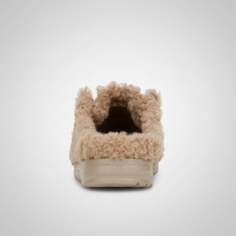 Cozy And Comfortable Fur Slippers