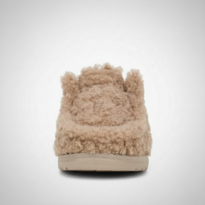 Cozy And Comfortable Fur Slippers