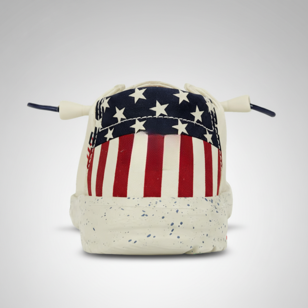 Stylish Americana Design Casual Canvas Shoes