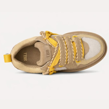 Low Top Casual Sneakers with Platform Sole