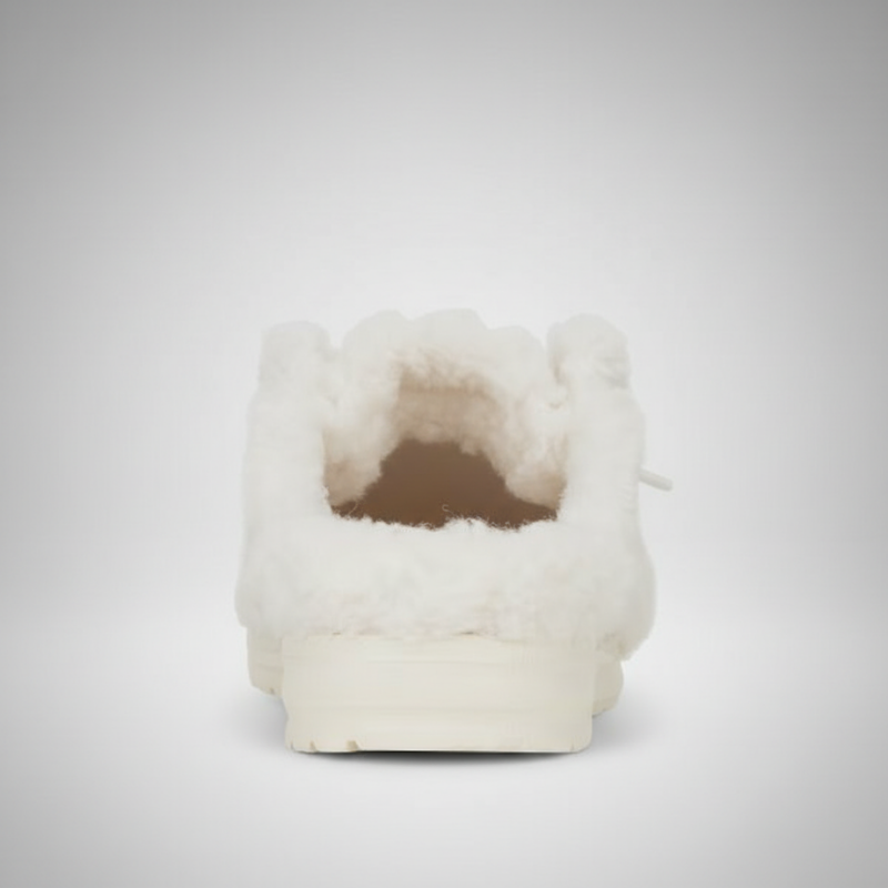 Cozy And Comfortable Fur Slippers