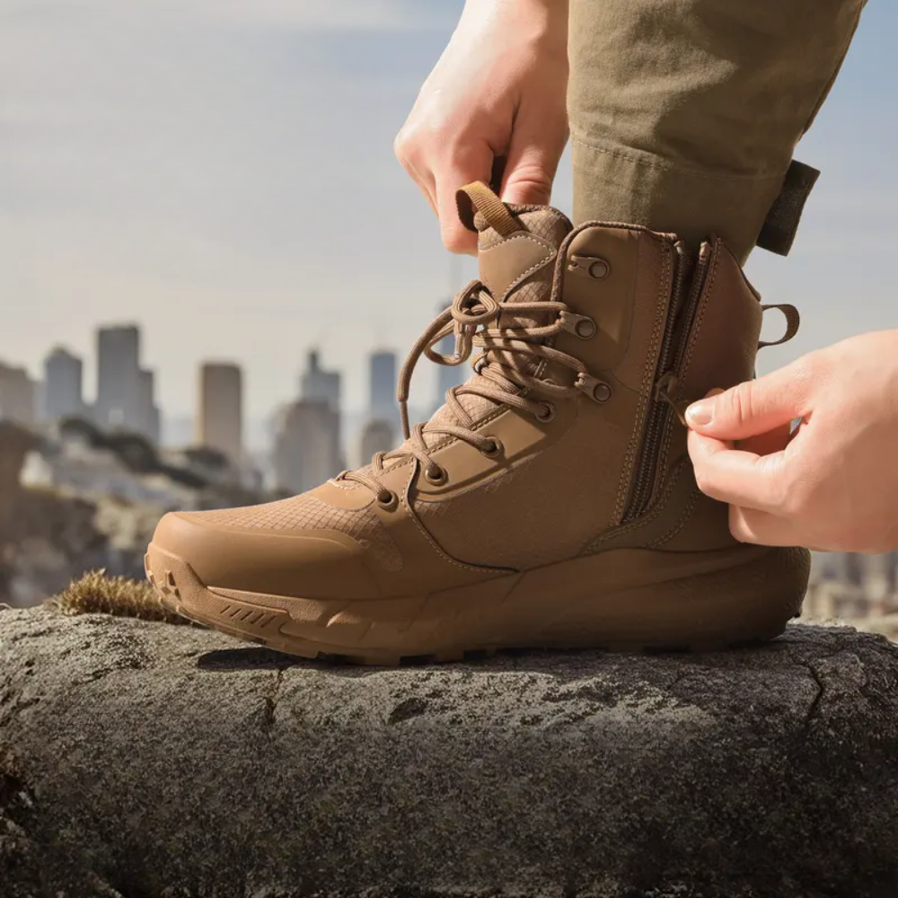 Lightweight Outdoor Tactical Boots For Men