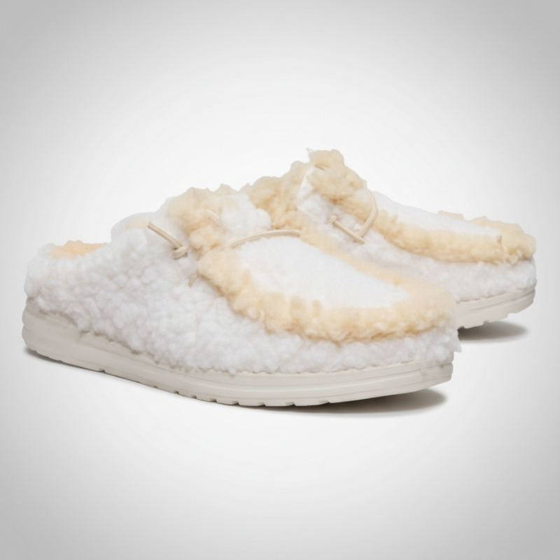 Cozy And Comfortable Fur Slippers