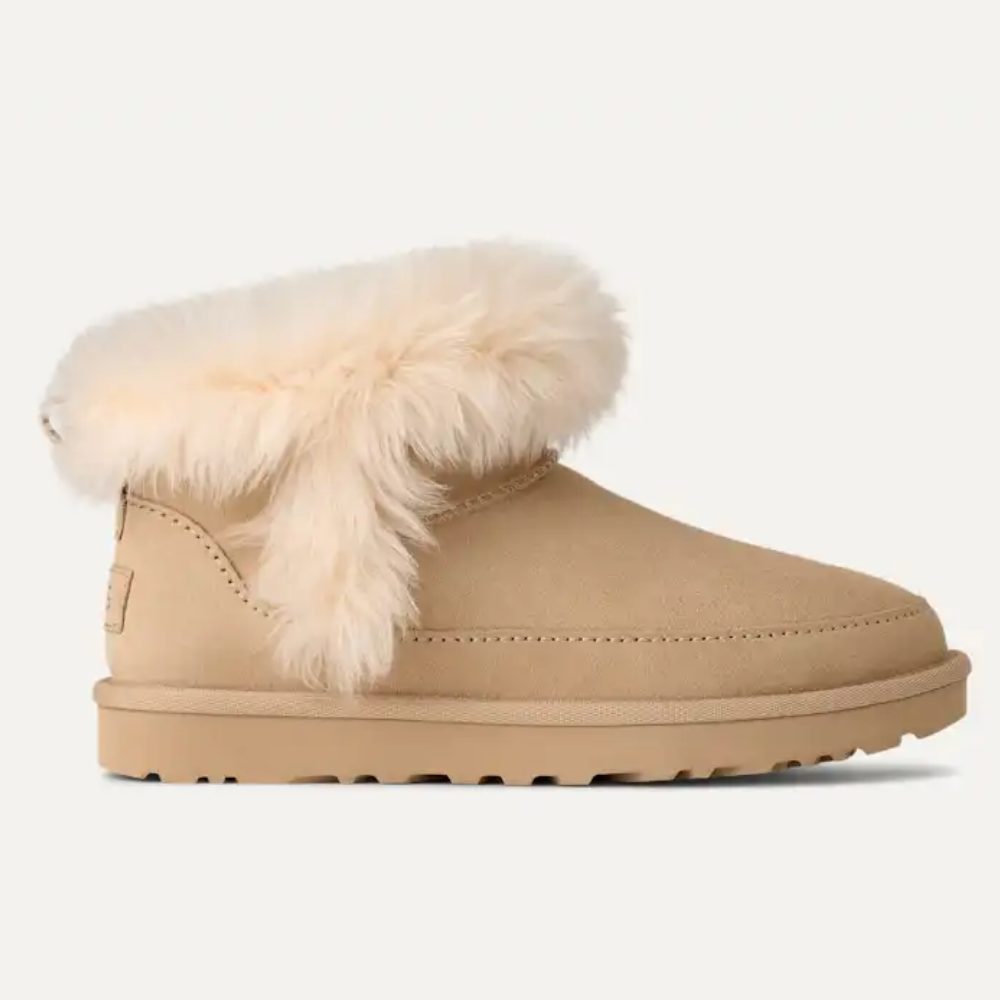 Classic Ultra Mini Chalet Boots