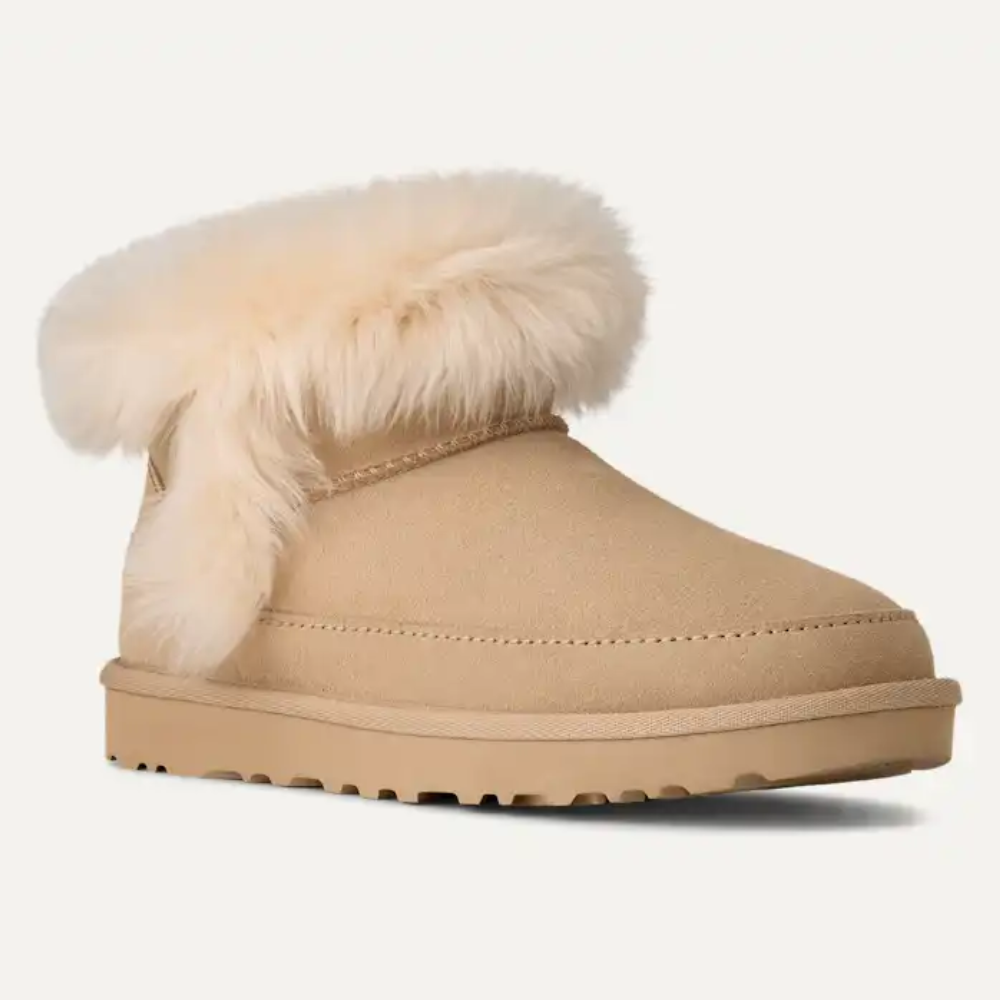 Classic Ultra Mini Chalet Boots