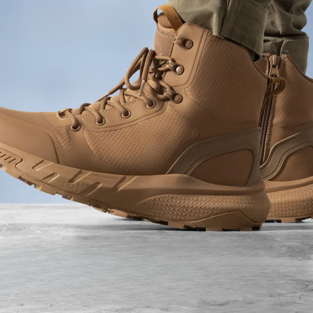 Lightweight Outdoor Tactical Boots For Men