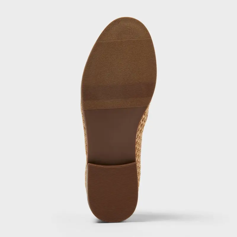 Comfortable Cushioned Flats with Memory Foam Insole for Women