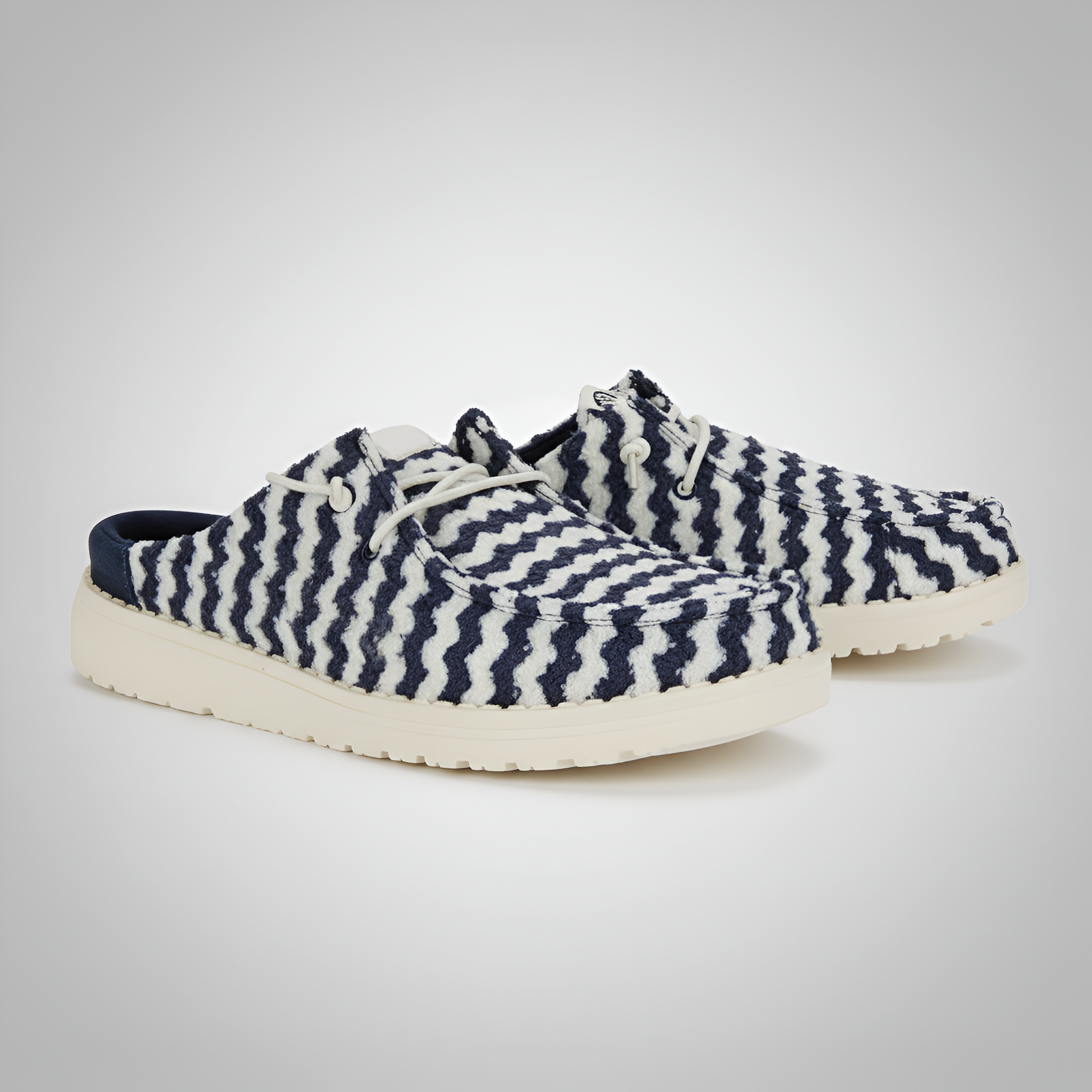 Stripe Design Casual Slip On Shoes