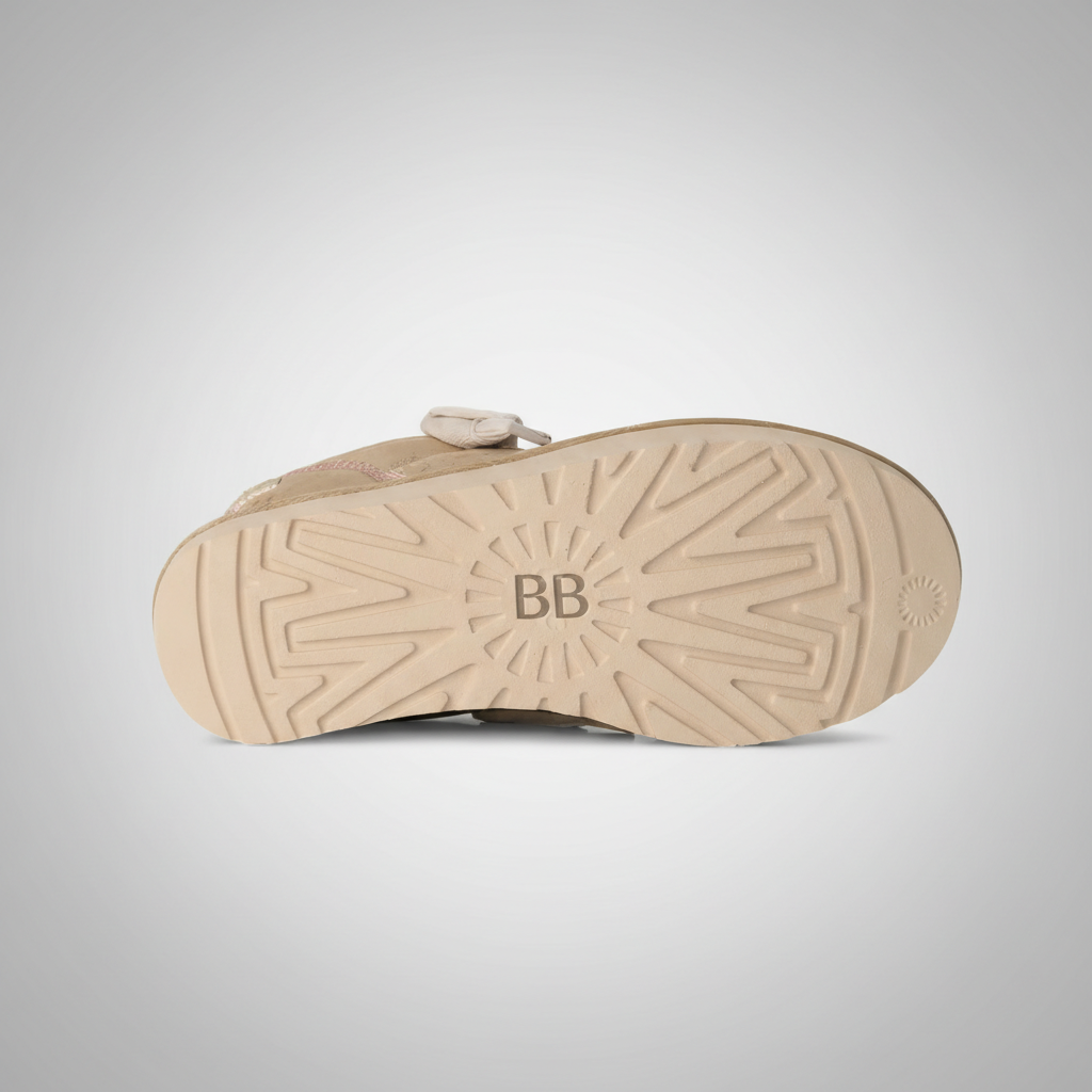 Lowmel Meadow Embroidered Casual Lace Sneaker