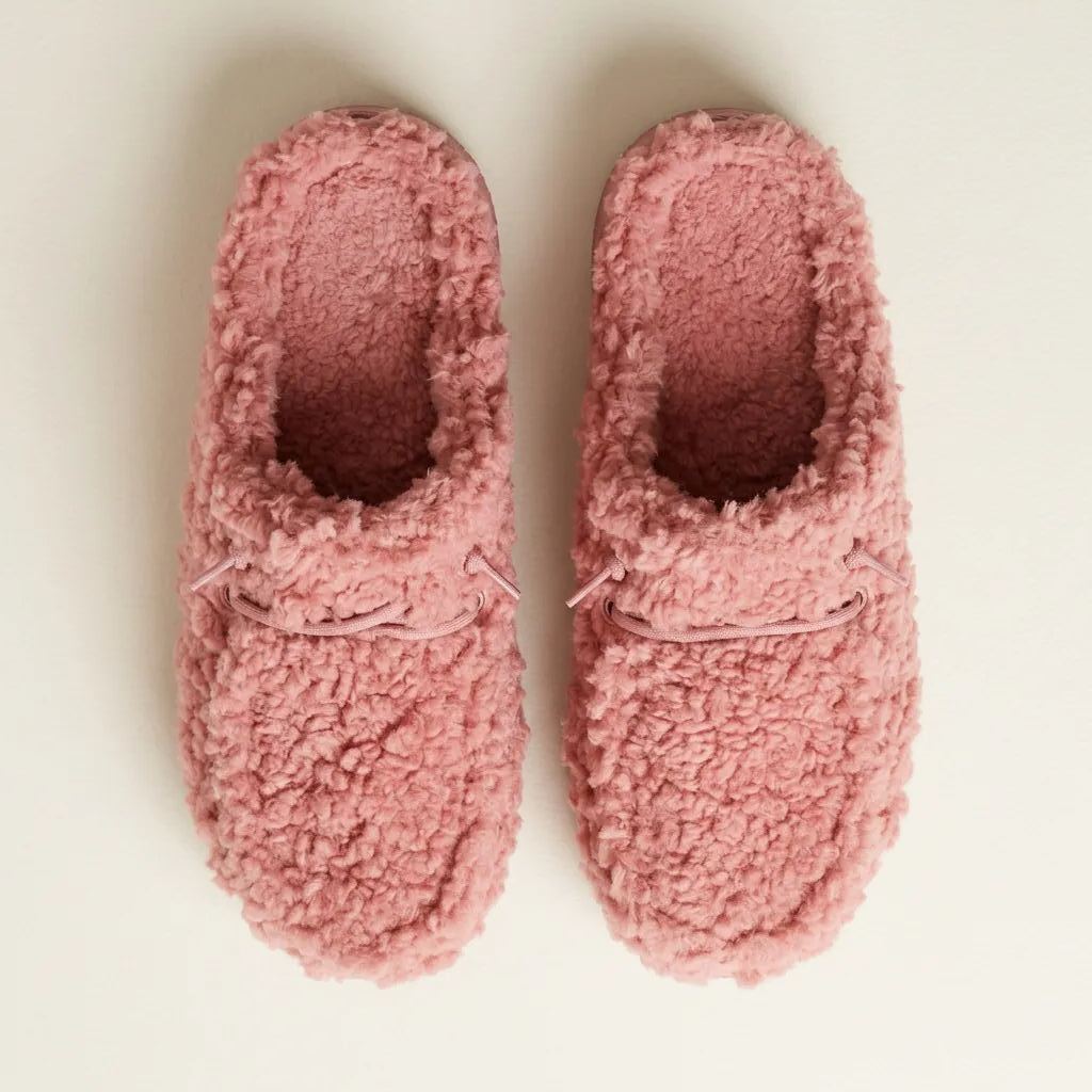 Dusty Pink - Styled Flat-Lay