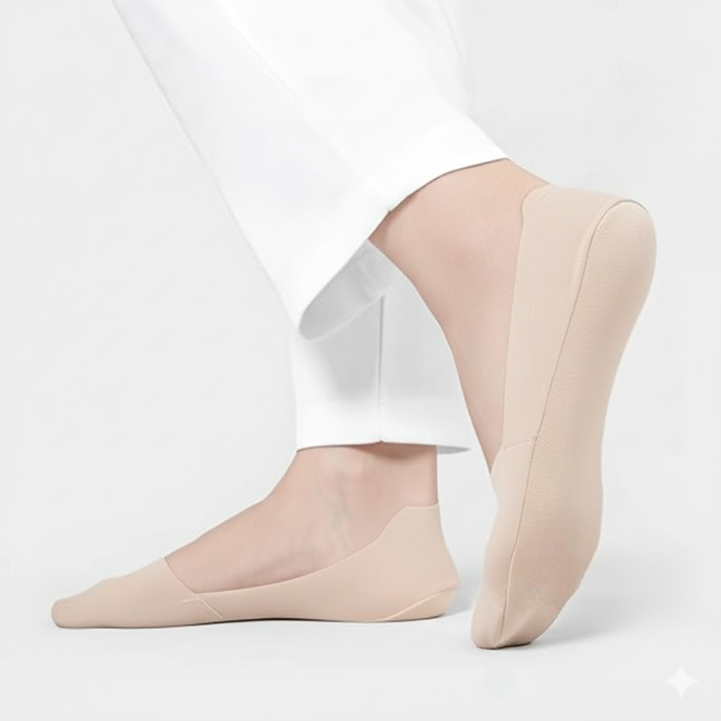  Pairs Of 3 Non Slip Thin Liner Socks