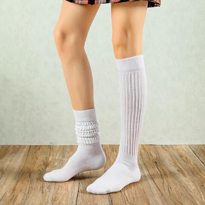 Women 2 Pairs of Slouch Scrunch Socks