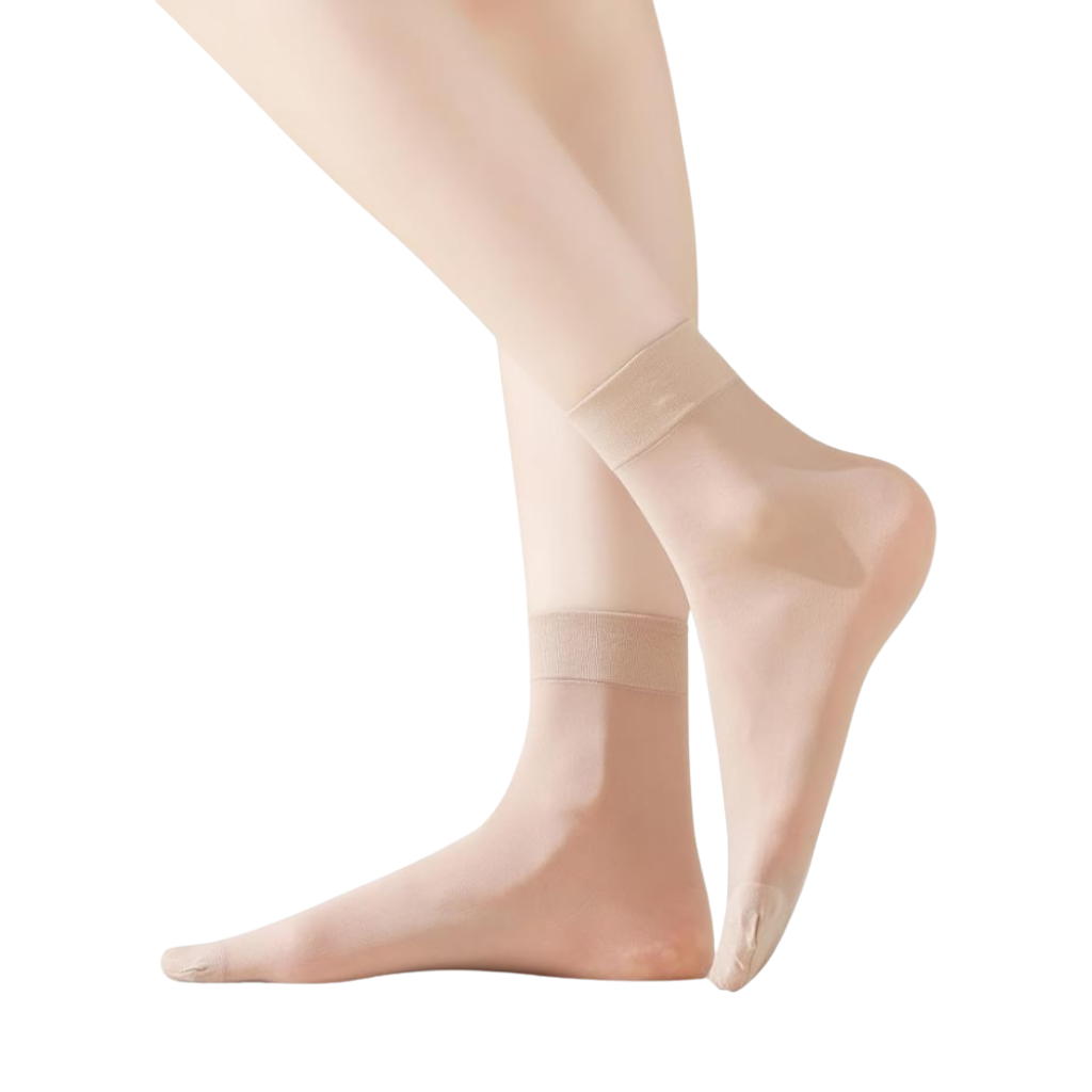 12 Pair Of Women Sheer Nylon Socks