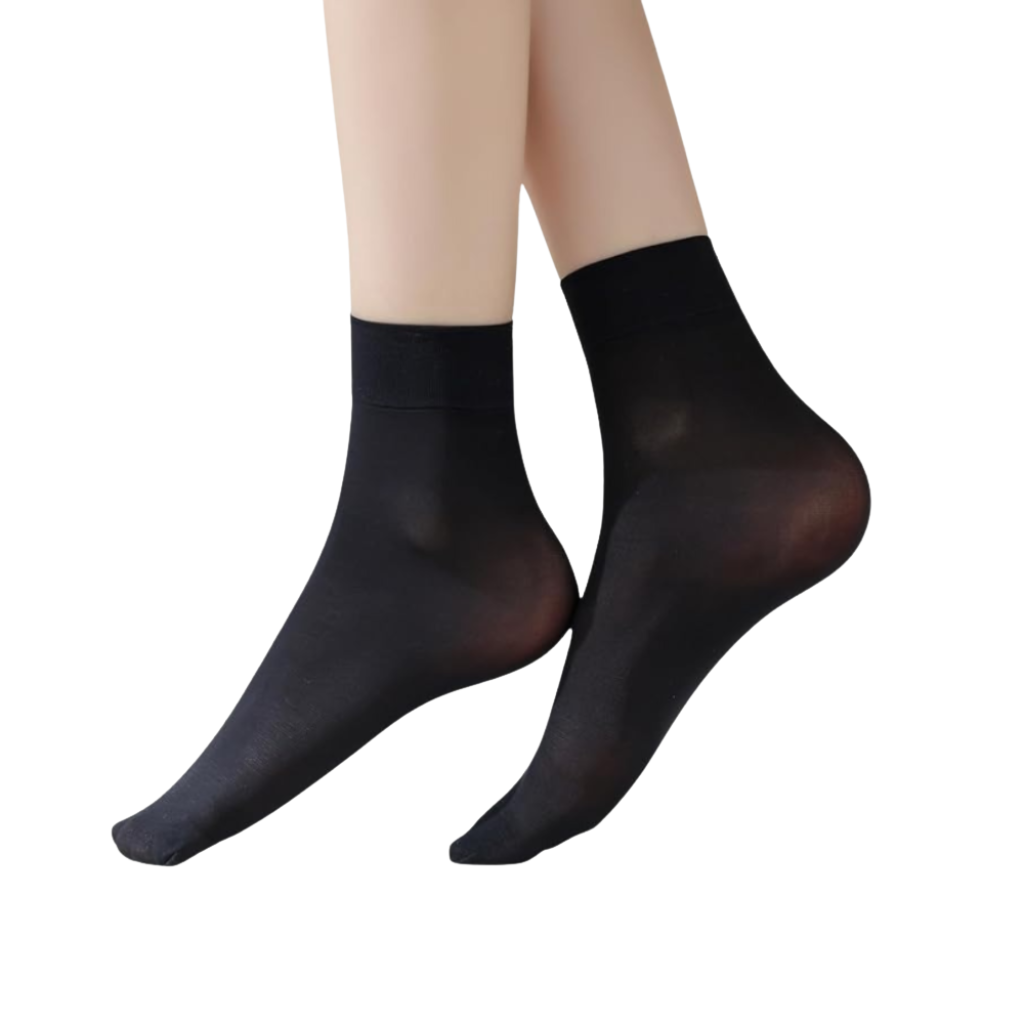 12 Pair Of Women Sheer Nylon Socks