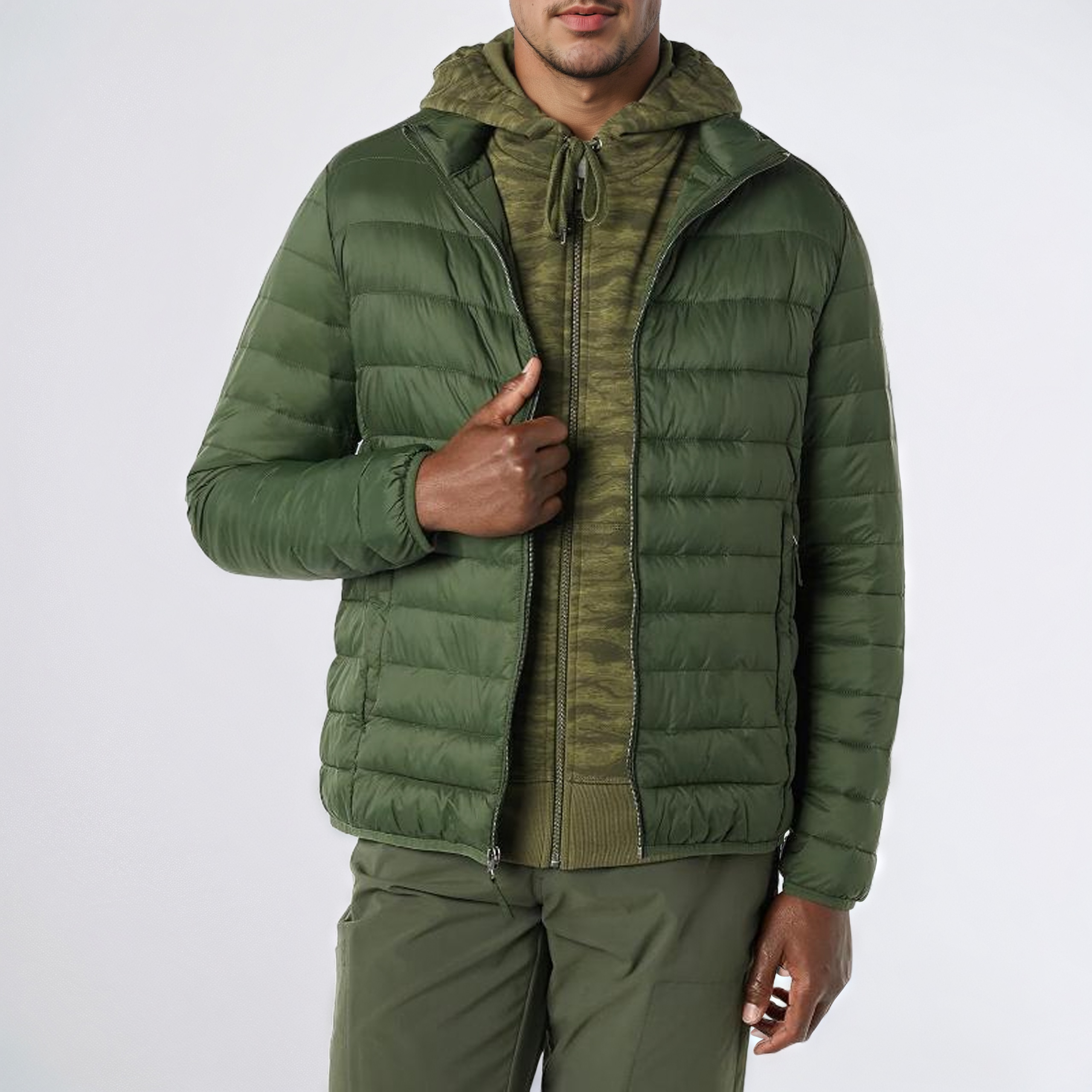 Packable Lightweight Water-Resistant Puffer Jacket for Men