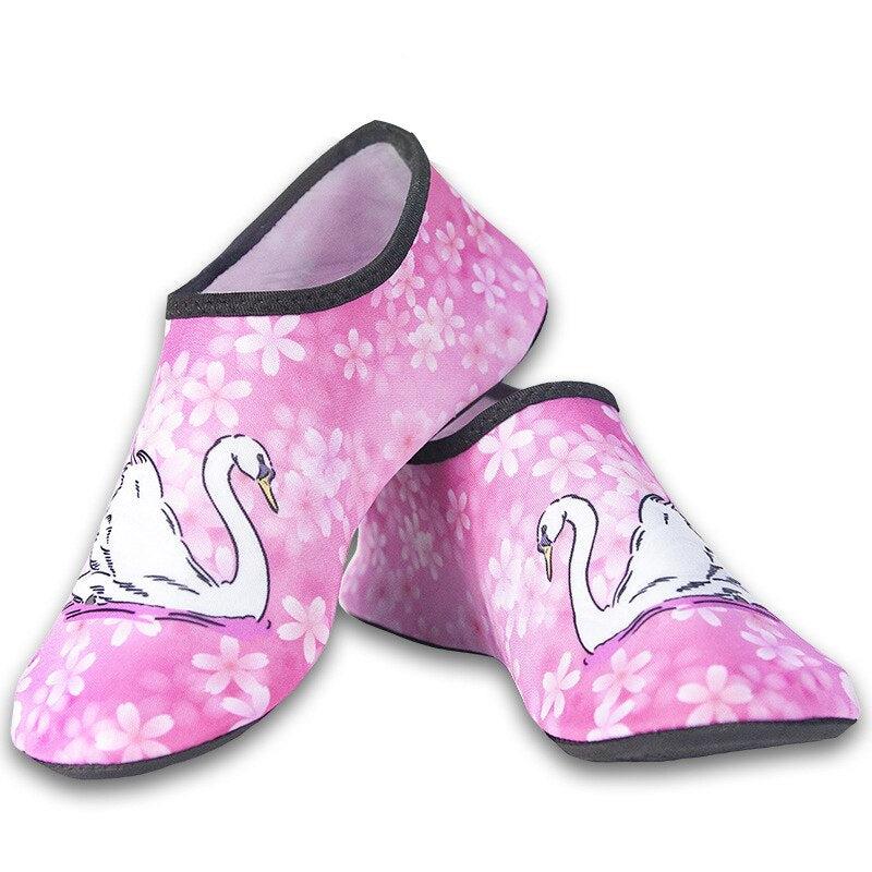 Printed Thin Multi Prints Anti Slip Upstream Shoes-USA Camp Zone