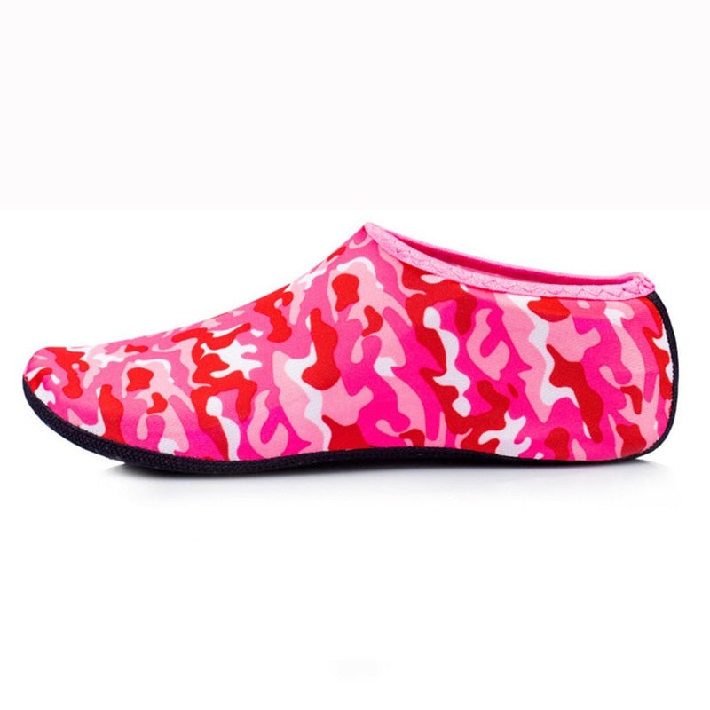 Thin Multi Prints Anti Slip Upstream Shoes-USA Camp Zone
