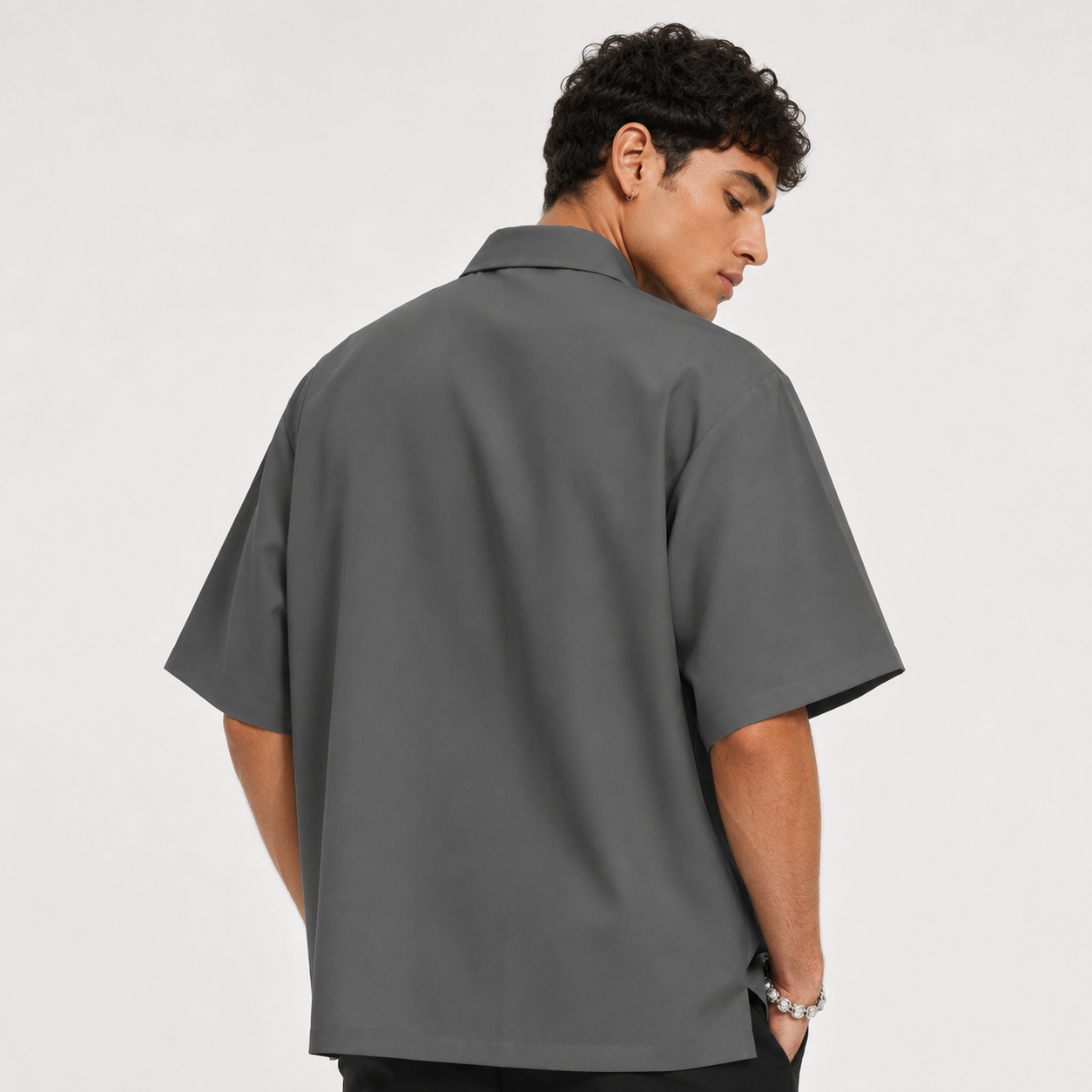 Solid Color Loose Fit Short Sleeve Shirt With Tie For Men