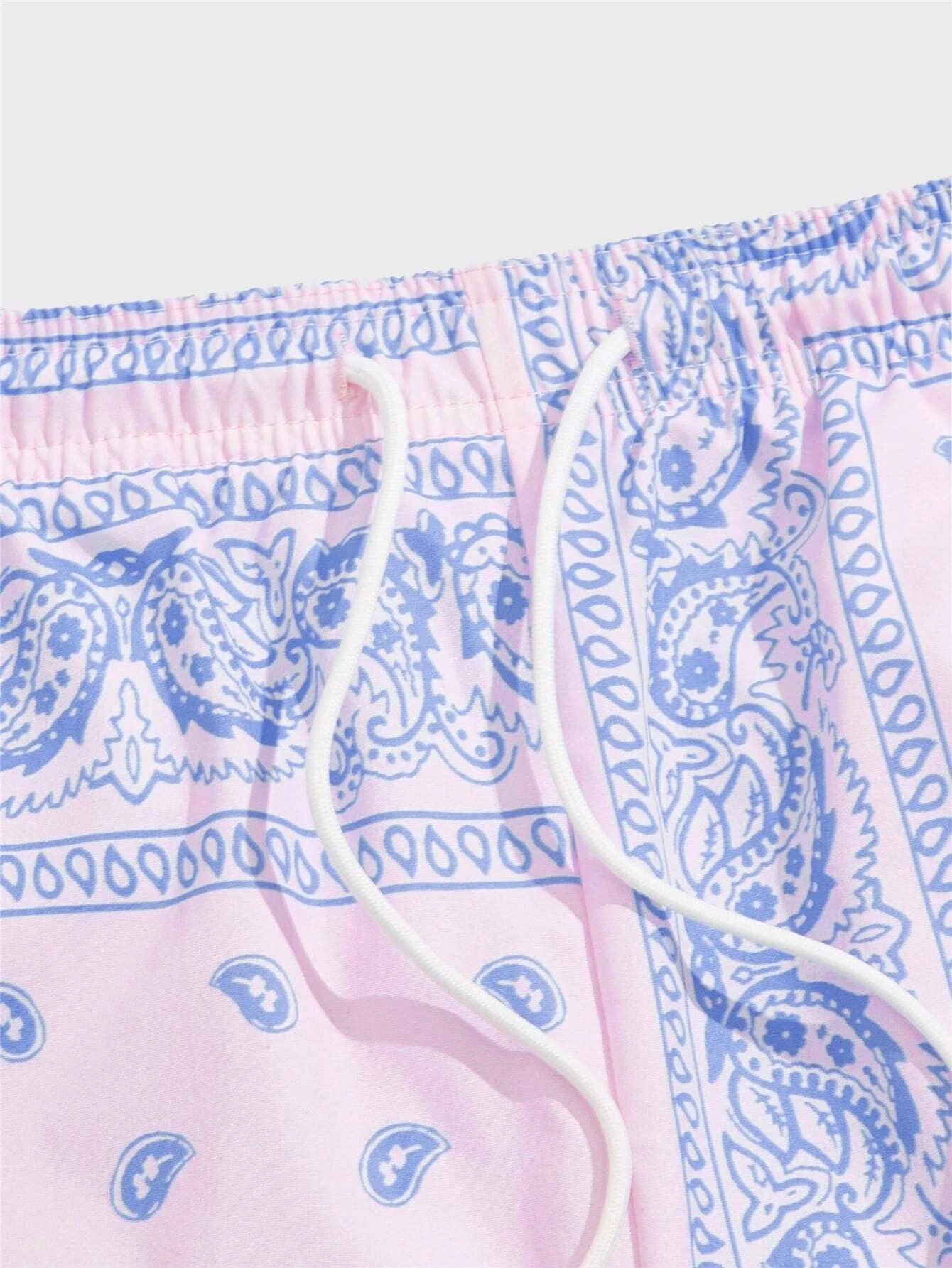 Paisley Bandana Print Shorts-Vacay Outfit