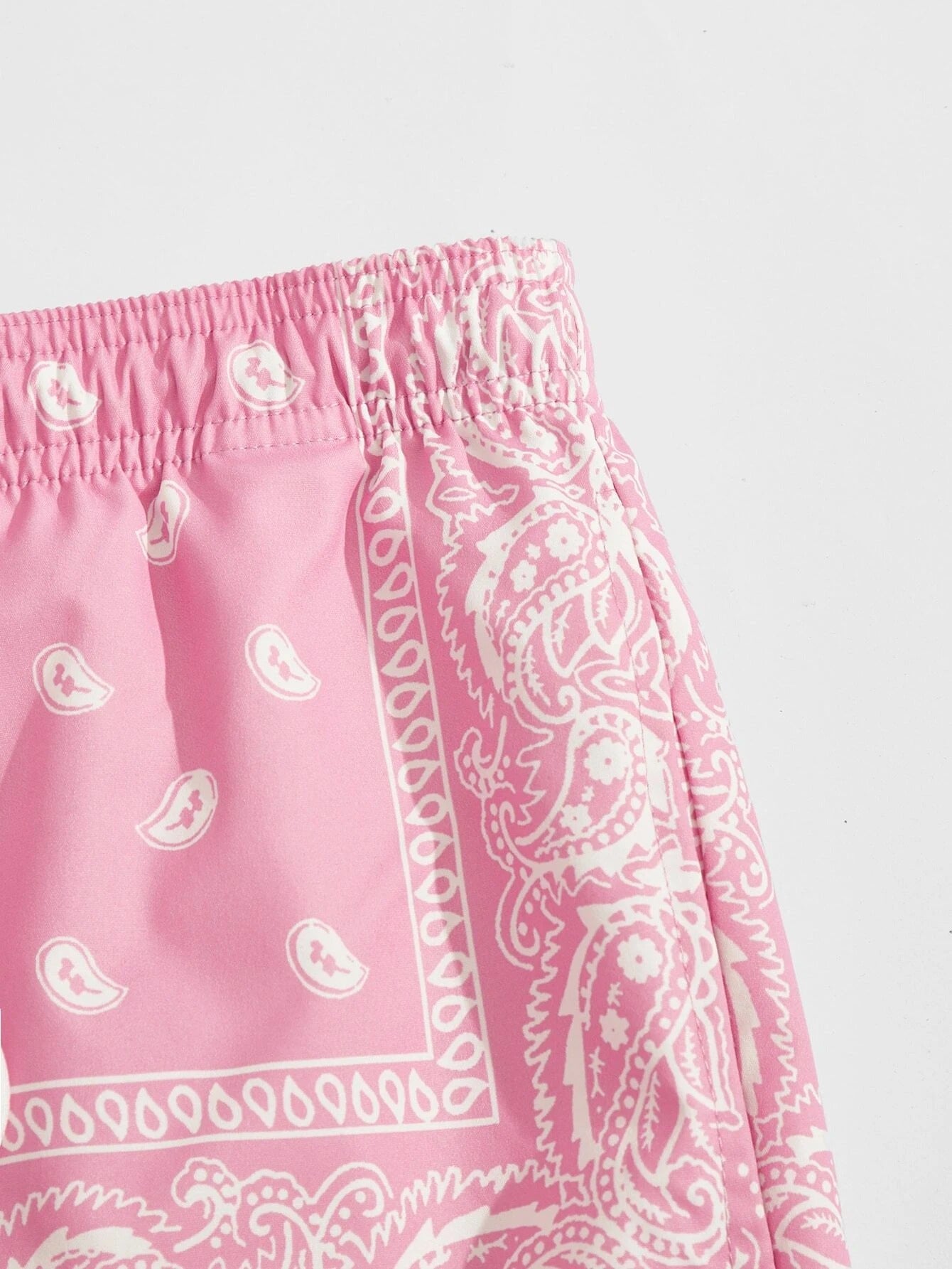 Paisley Bandana Print Shorts-Vacay Outfit