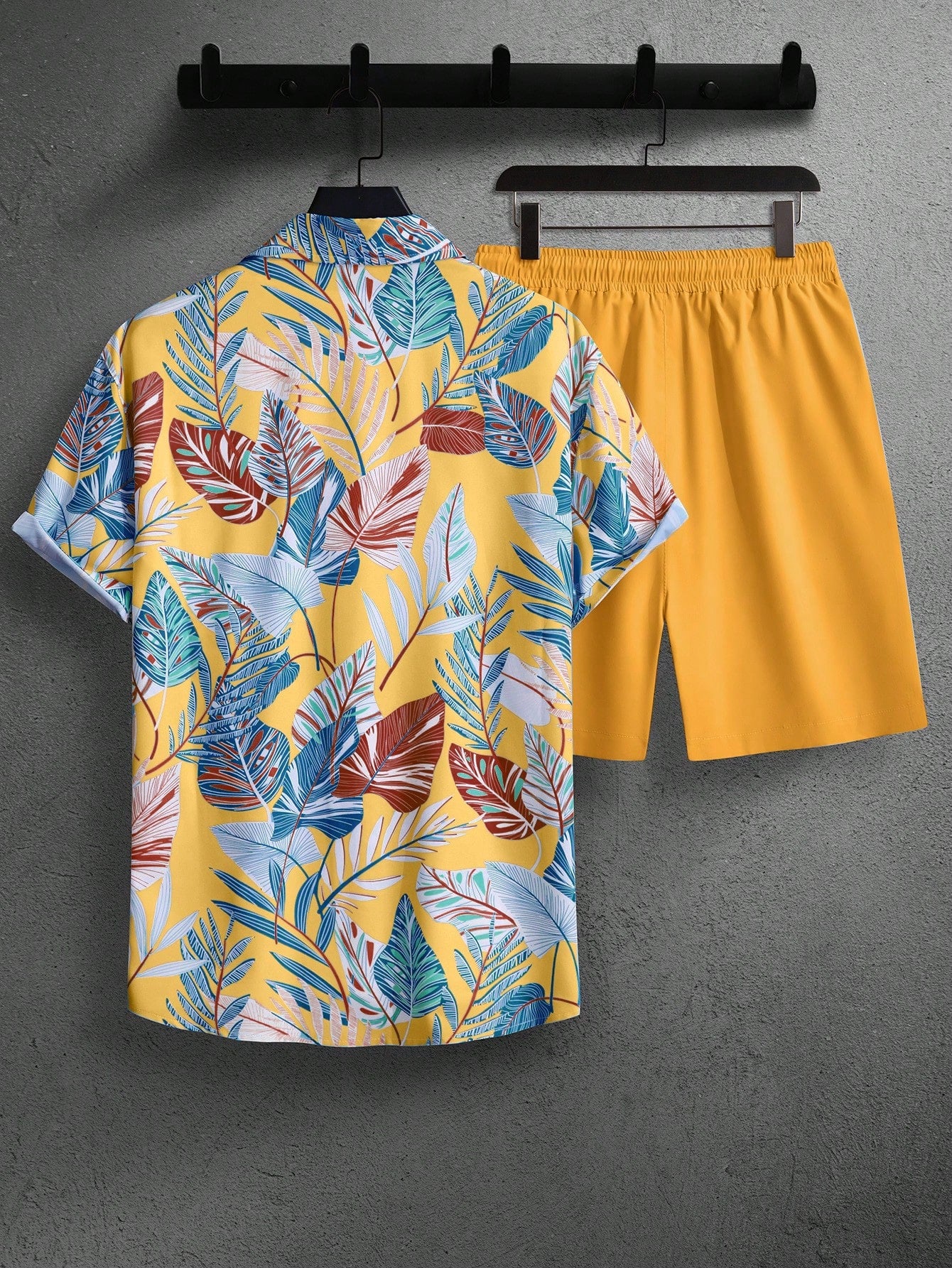 Leaf Print Short Sleeve Shirt And Shorts Set-Vacay Outfit