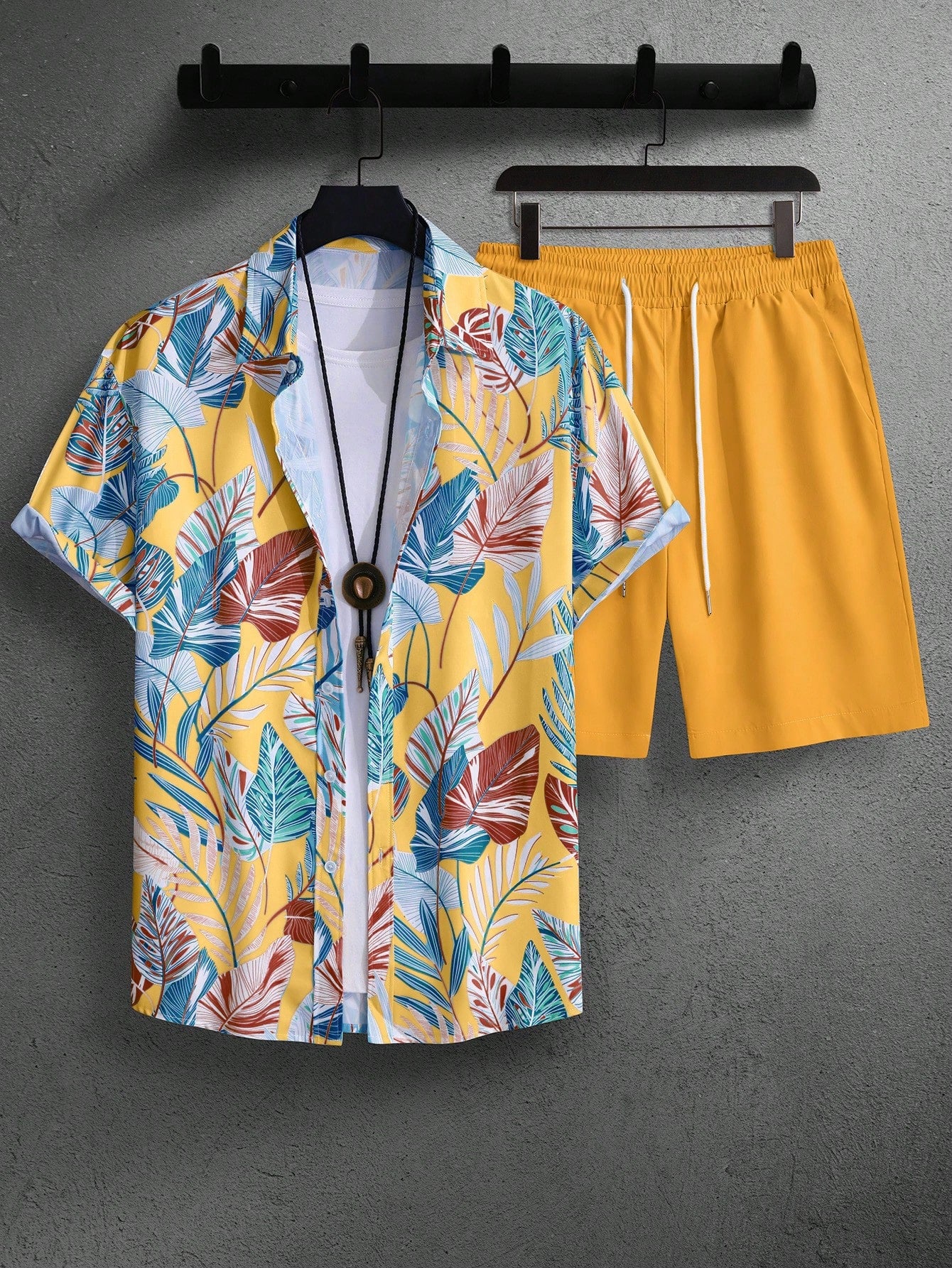 Leaf Print Short Sleeve Shirt And Shorts Set-Vacay Outfit