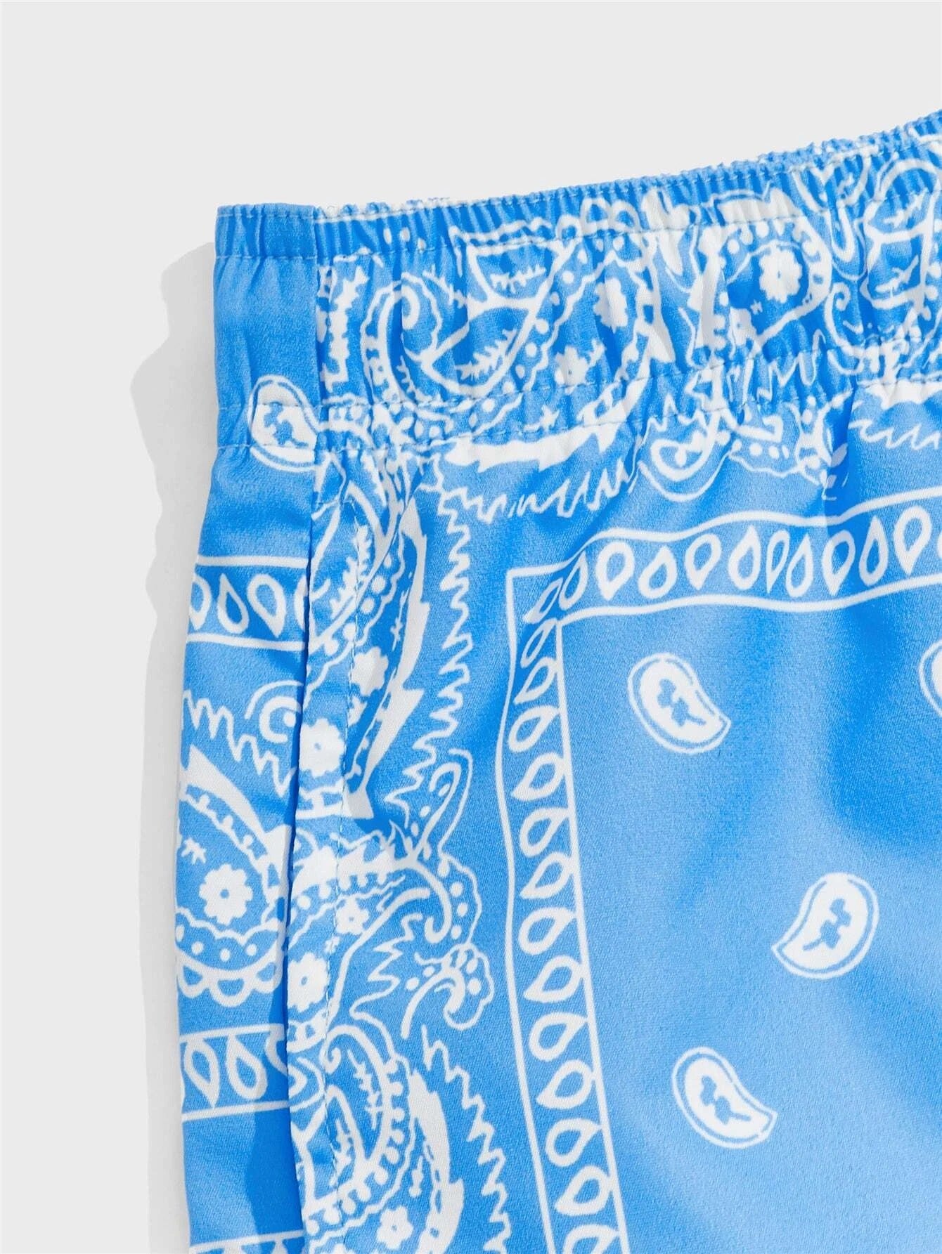 Paisley Bandana Print Shorts-Vacay Outfit