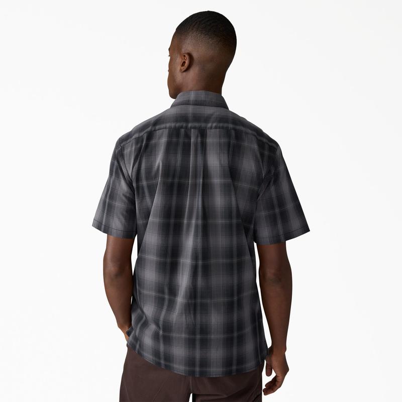  Regular Fit Classic Plaid Lightweight Shirt For Men