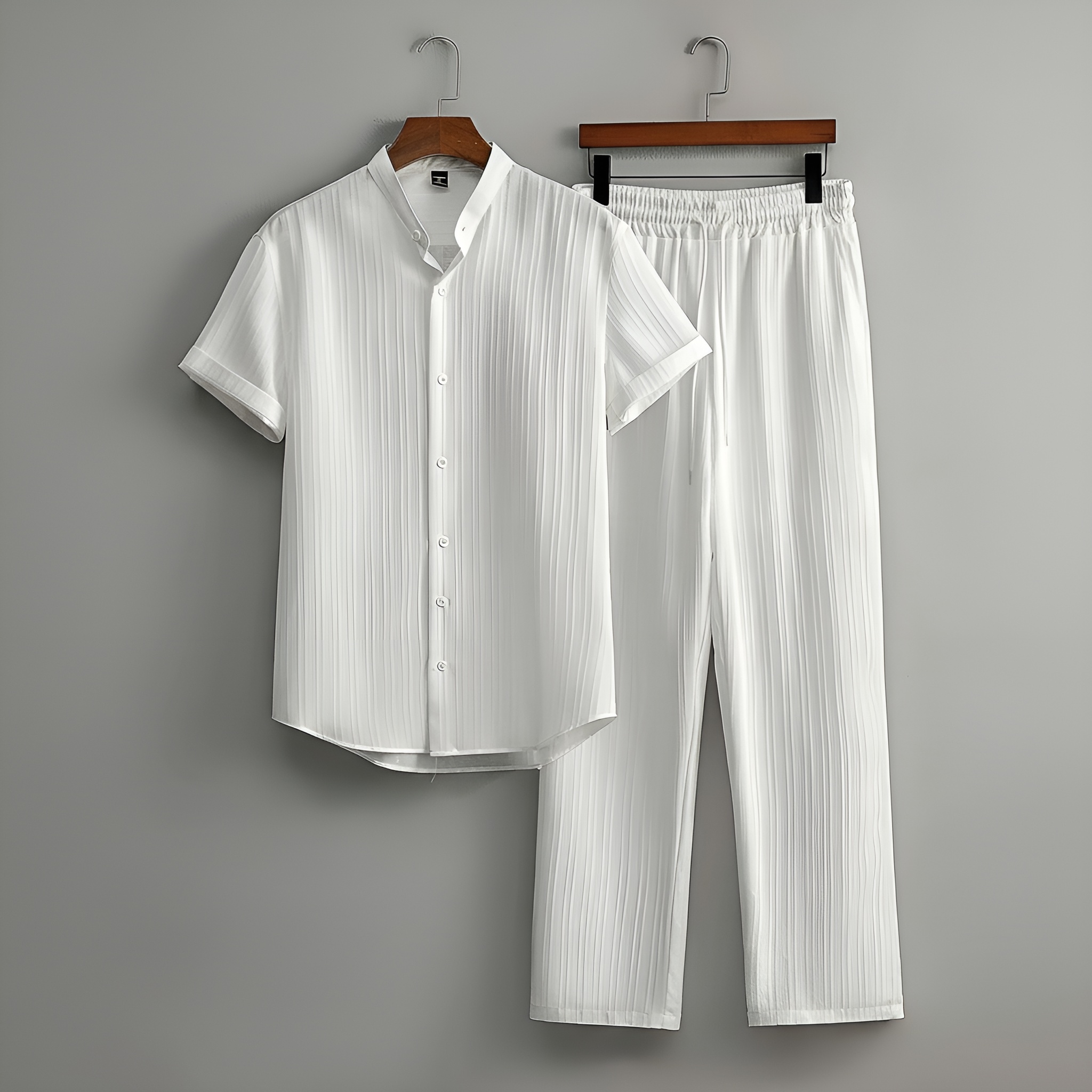 Short Sleeve Textured Shirt And Drawstring Pants Two Piece Set For Men