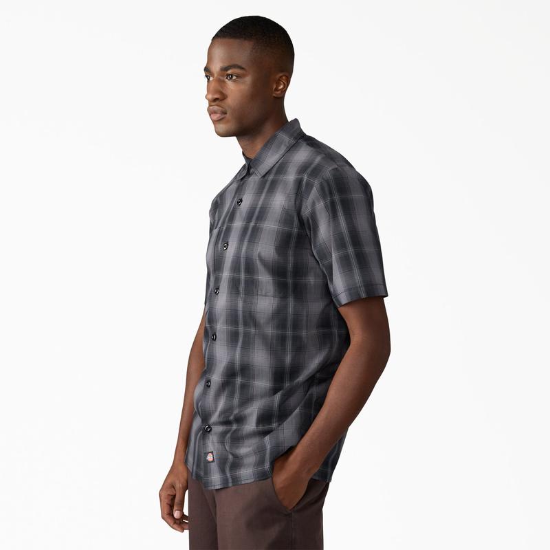  Regular Fit Classic Plaid Lightweight Shirt For Men