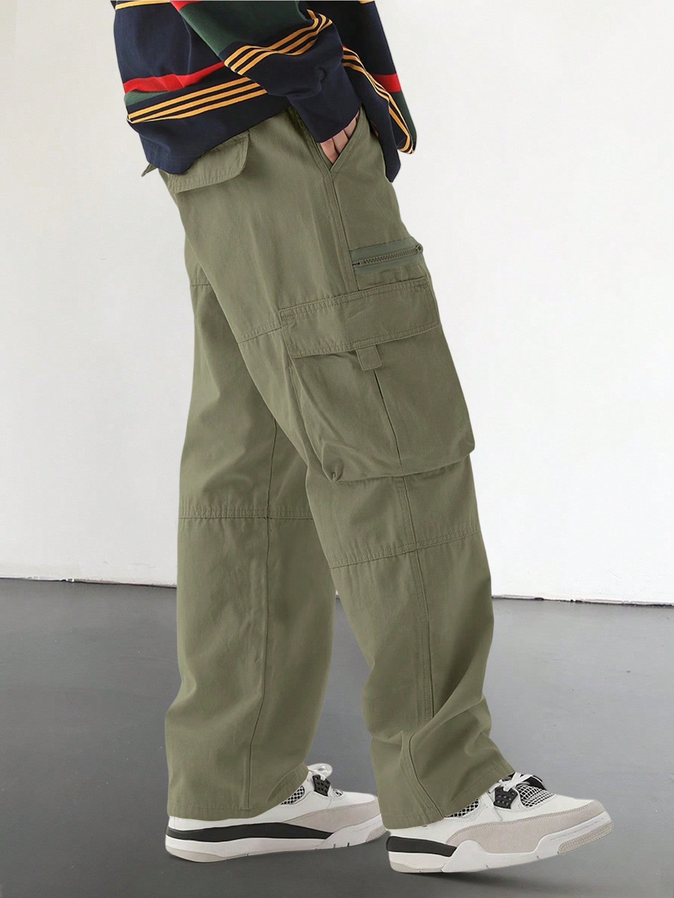 Cargo Pants With Flap And Side Pockets-Vacay Outfit